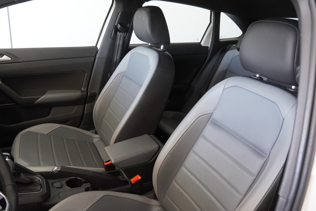 NIVUS 1.0 200 TSI TOTAL FLEX HIGHLINE AUTOMÁTICO8