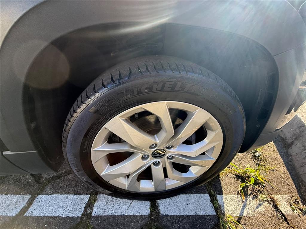 TAOS 1.4 250 TSI TOTAL FLEX COMFORTLINE AUTOMÁTICO4