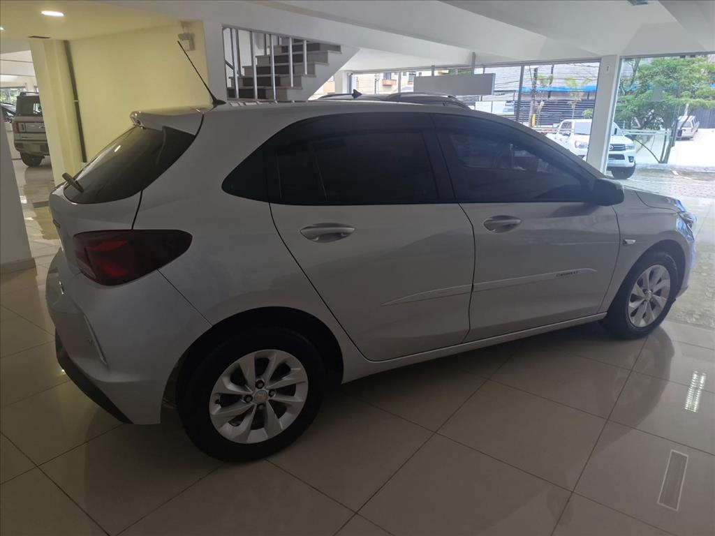 ONIX 1.0 TURBO FLEX LT AUTOMÁTICO4