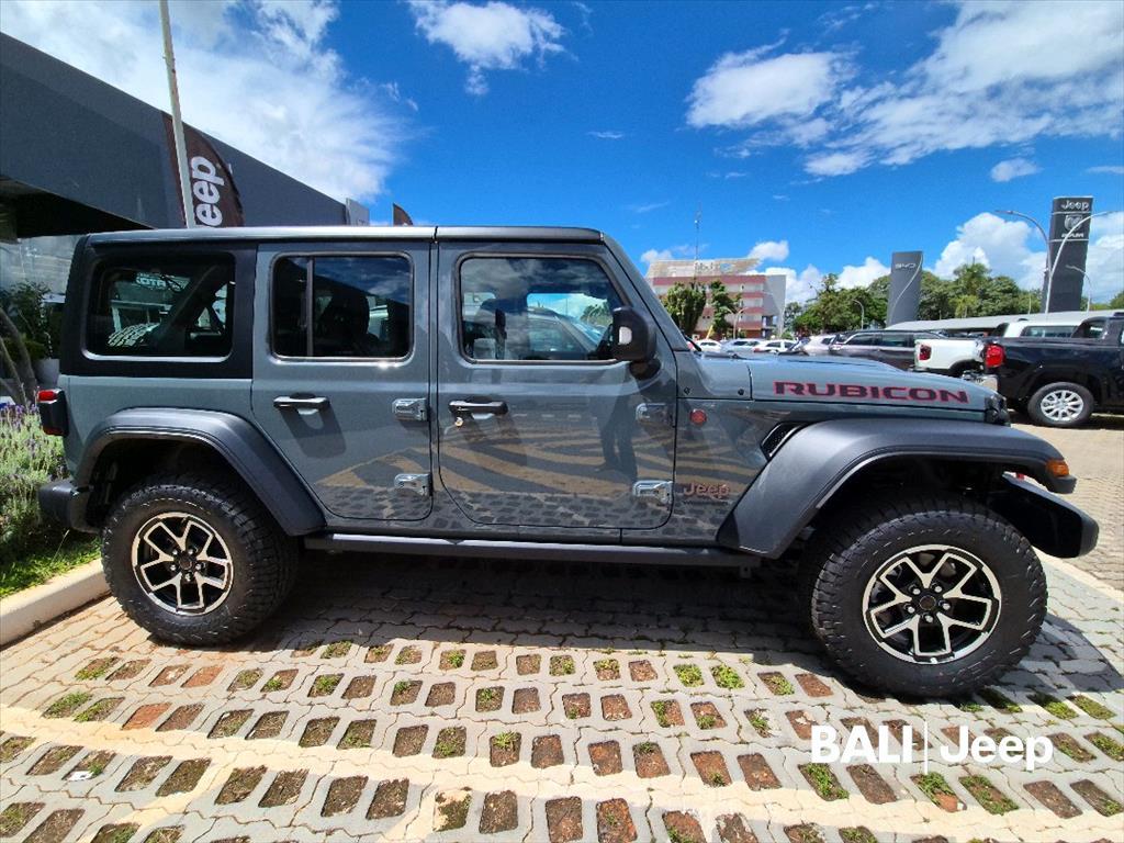 WRANGLER 2.0 TURBO GASOLINA RUBICON 4P 4X4 AT8