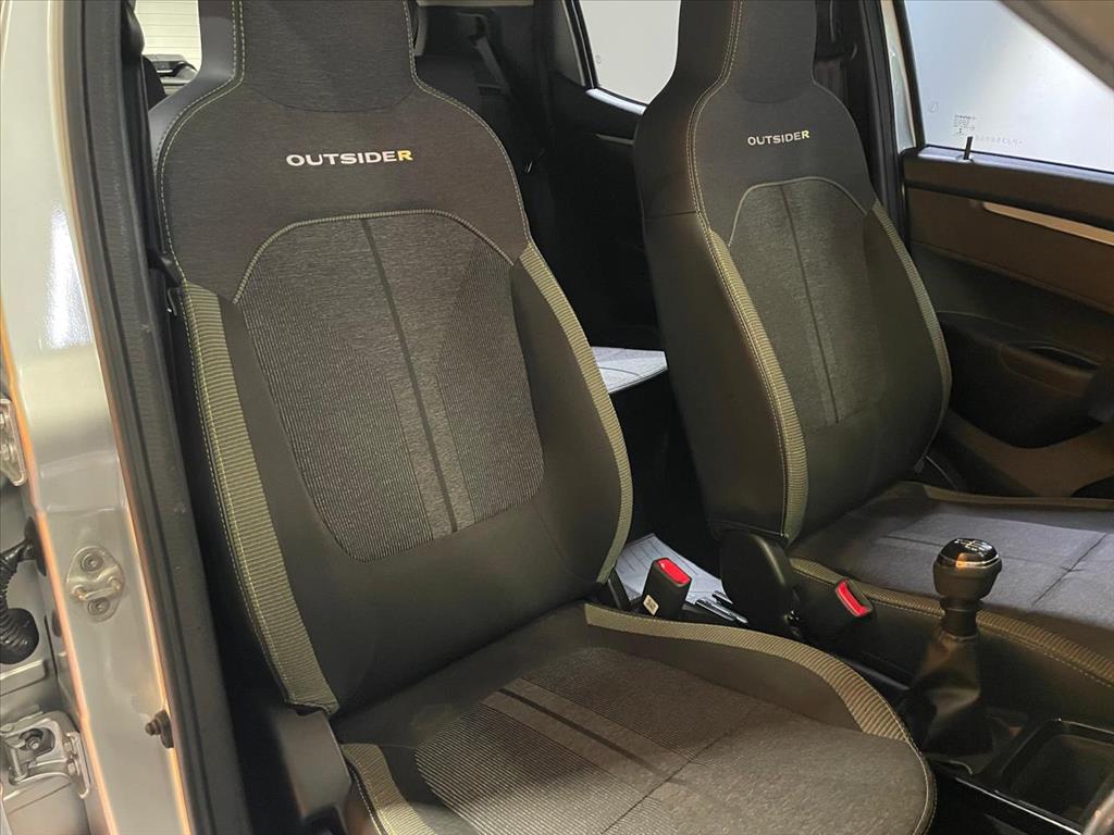 KWID 1.0 12V SCE FLEX OUTSIDER MANUAL