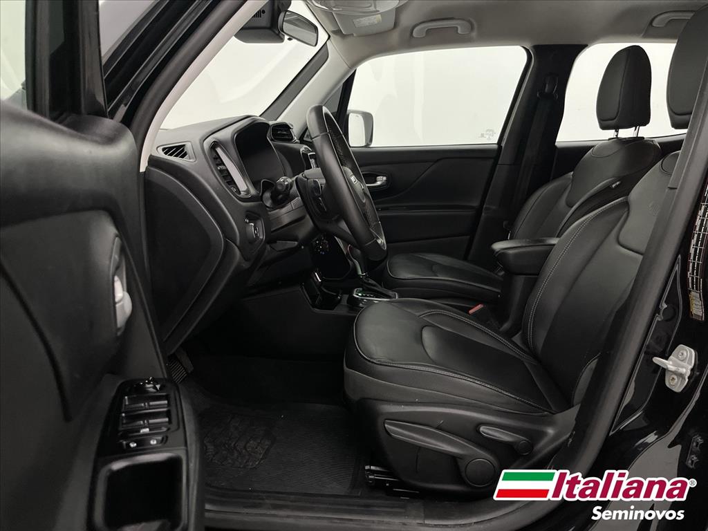 RENEGADE 1.3 T270 TURBO FLEX LONGITUDE AT68