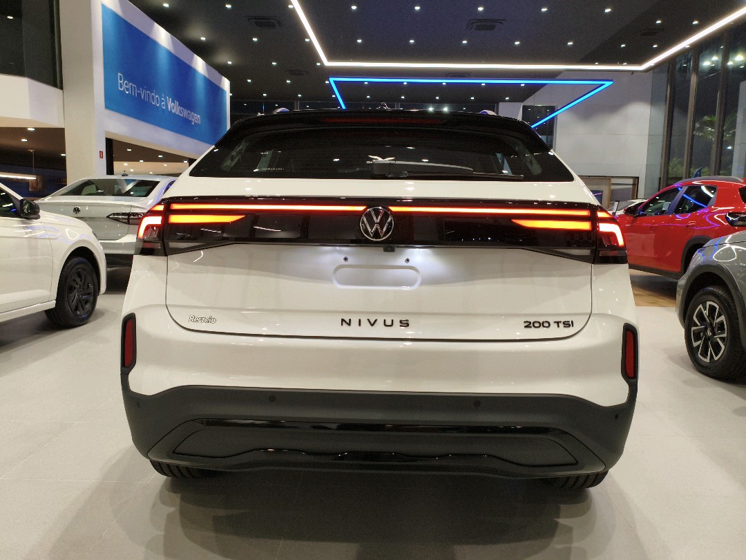 NIVUS 1.0 200 TSI TOTAL FLEX HIGHLINE AUTOMÁTICO5