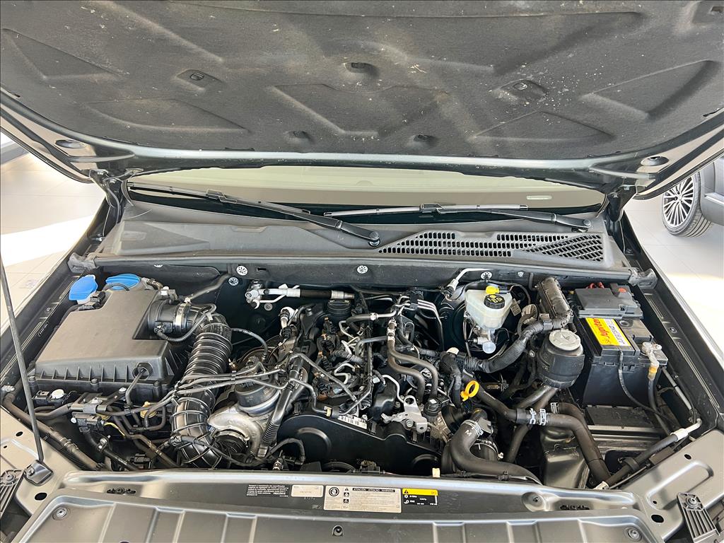 AMAROK 2.0 HIGHLINE 4X4 CD 16V TURBO INTERCOOLER DIESEL 4P AUTOMÁTICO20