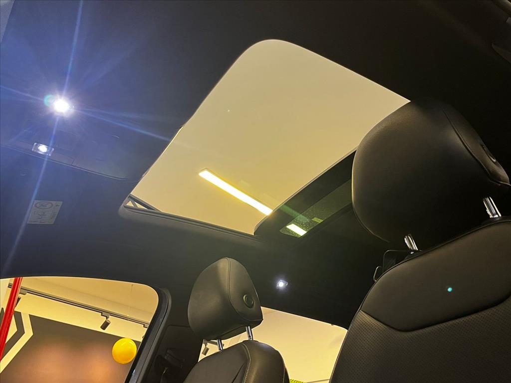 TAOS 1.4 250 TSI TOTAL FLEX HIGHLINE AUTOMÁTICO10