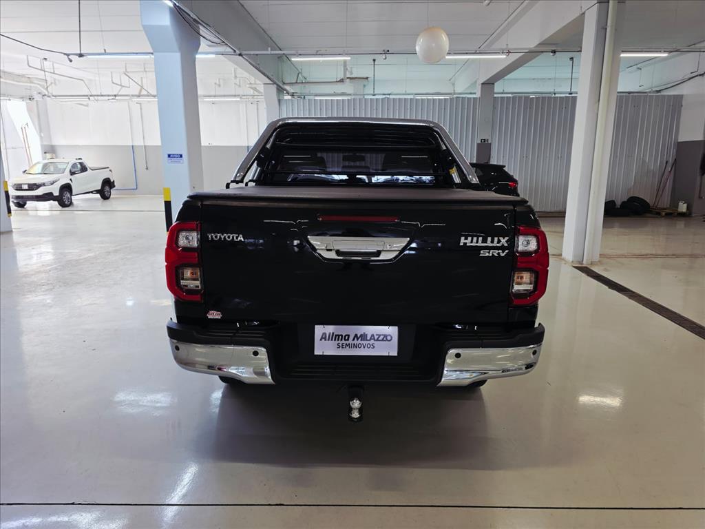 HILUX 2.8 D-4D TURBO DIESEL CD SRV 4X4 AUTOMÁTICO9