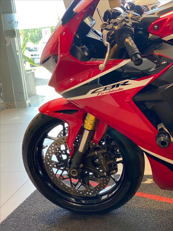 HONDA CBR foto 3