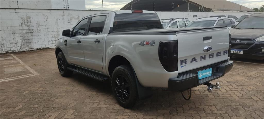 RANGER 2.2 XLS 4X4 CD 16V DIESEL 4P AUTOMÁTICO4