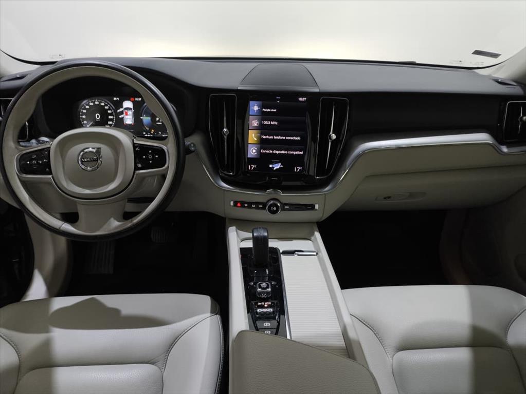 XC60 2.0 T8 HYBRID MOMENTUM AWD GEARTRONIC6