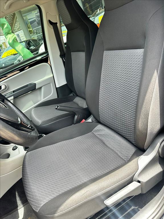 UP 1.0 MPI MOVE UP 12V FLEX 4P MANUAL11