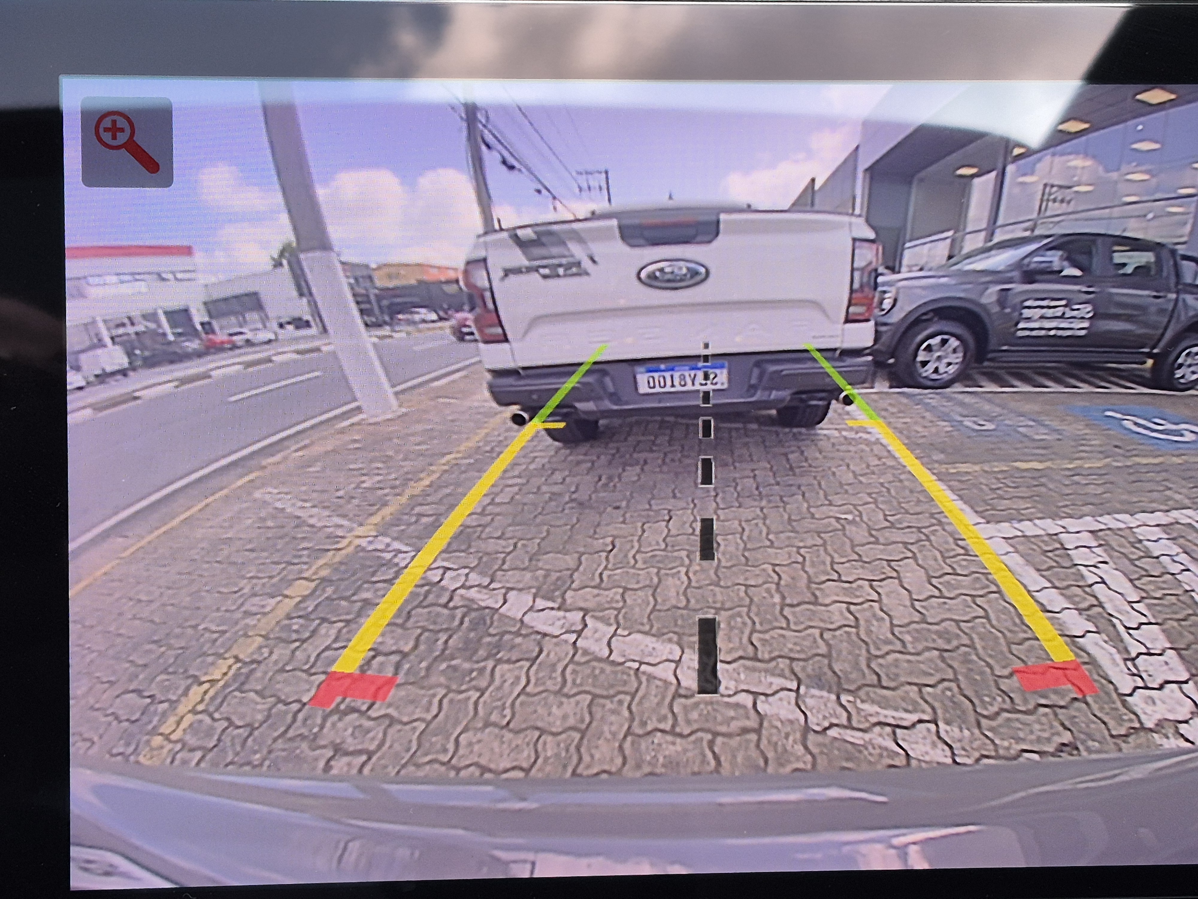 Foto ilustrativa do carro