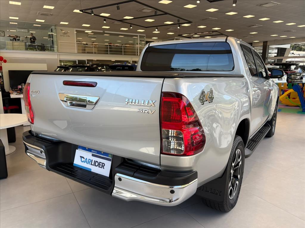 HILUX 2.8 D-4D TURBO DIESEL CD SRV 4X4 AUTOMÁTICO5