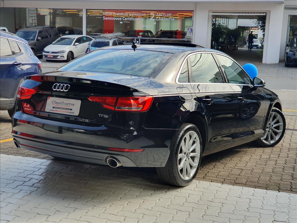Audi A4 - 2.0 TFSI AMBIENTE AVANT GASOLINA 4P S TRONIC