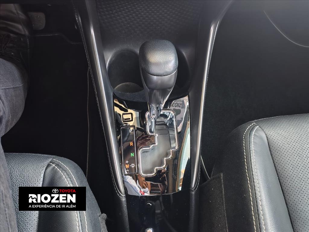 YARIS 1.5 16V FLEX SEDAN XLS CONNECT MULTIDRIVE12
