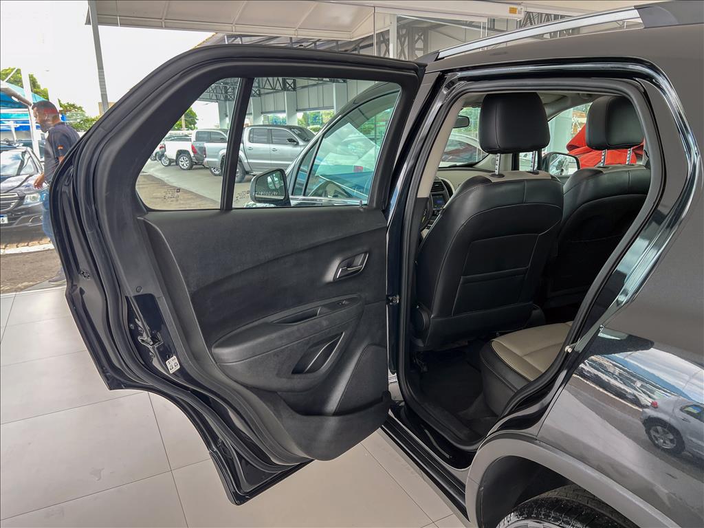 TRACKER 1.8 MPFI LTZ 4X2 16V FLEX 4P AUTOMÁTICO16
