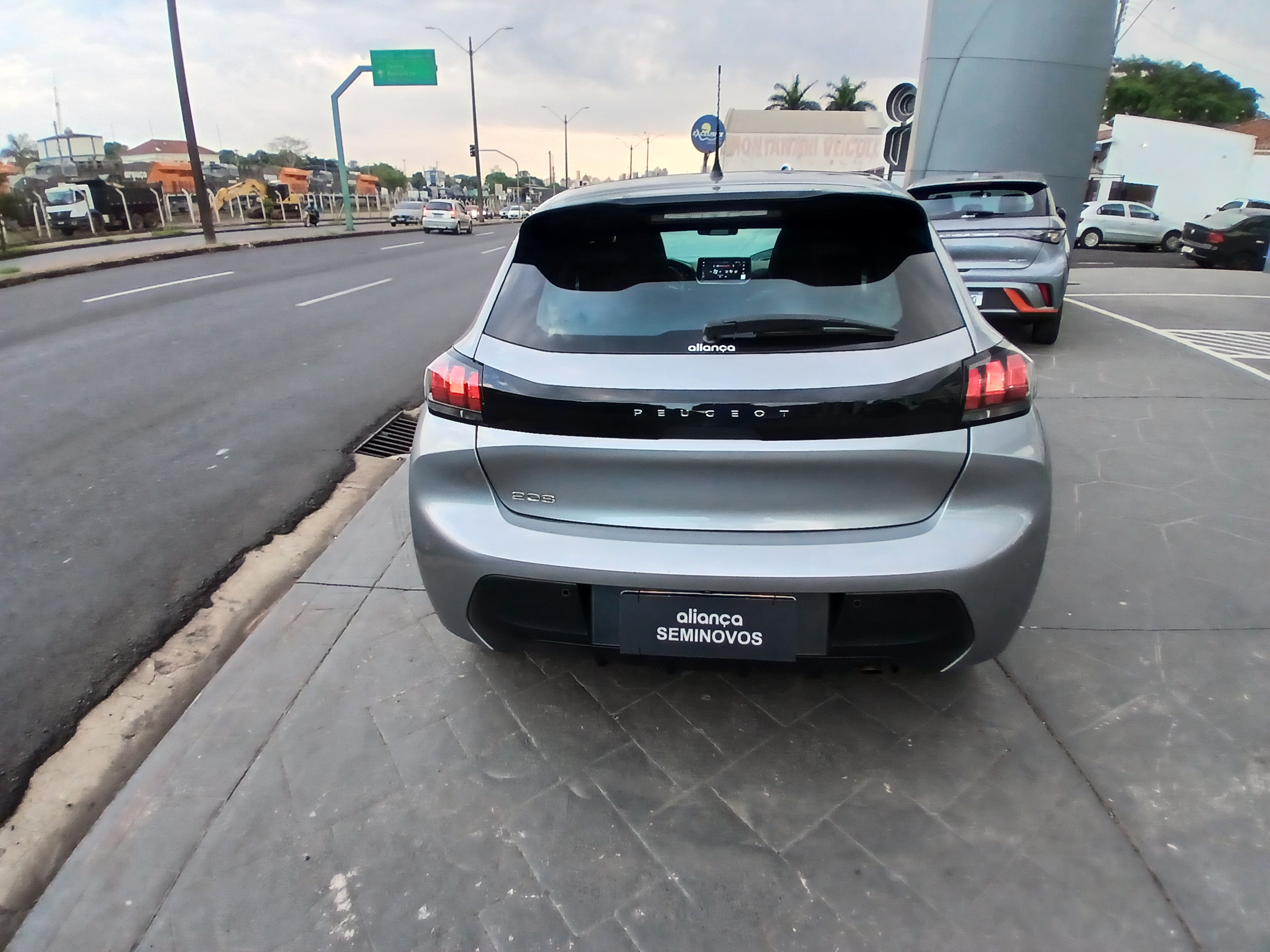 208 1.0 FIREFLY FLEX STYLE MANUAL3