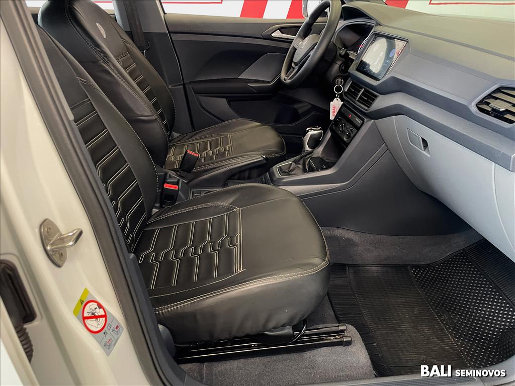 T-CROSS 1.0 200 TSI TOTAL FLEX SENSE AUTOMÁTICO11