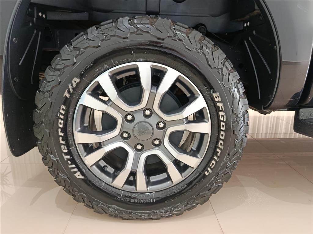 RANGER 3.2 LIMITED 4X4 CD 20V DIESEL 4P AUTOMÁTICO11