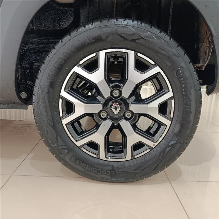 KWID 1.0 12V SCE FLEX OUTSIDER MANUAL10