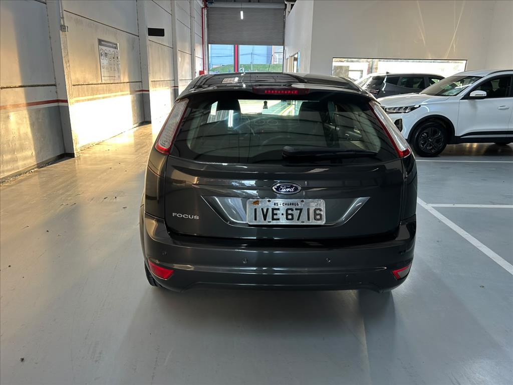 Ford-FOCUS-1.6 GL 16V FLEX 4P MANUAL