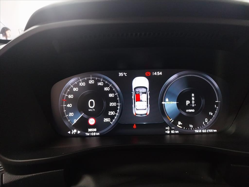 XC40 1.5 T5 RECHARGE R-DESIGN GEARTRONIC8