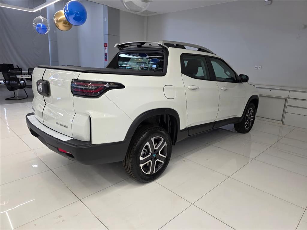 TORO 1.3 TURBO 270 FLEX FREEDOM AT64