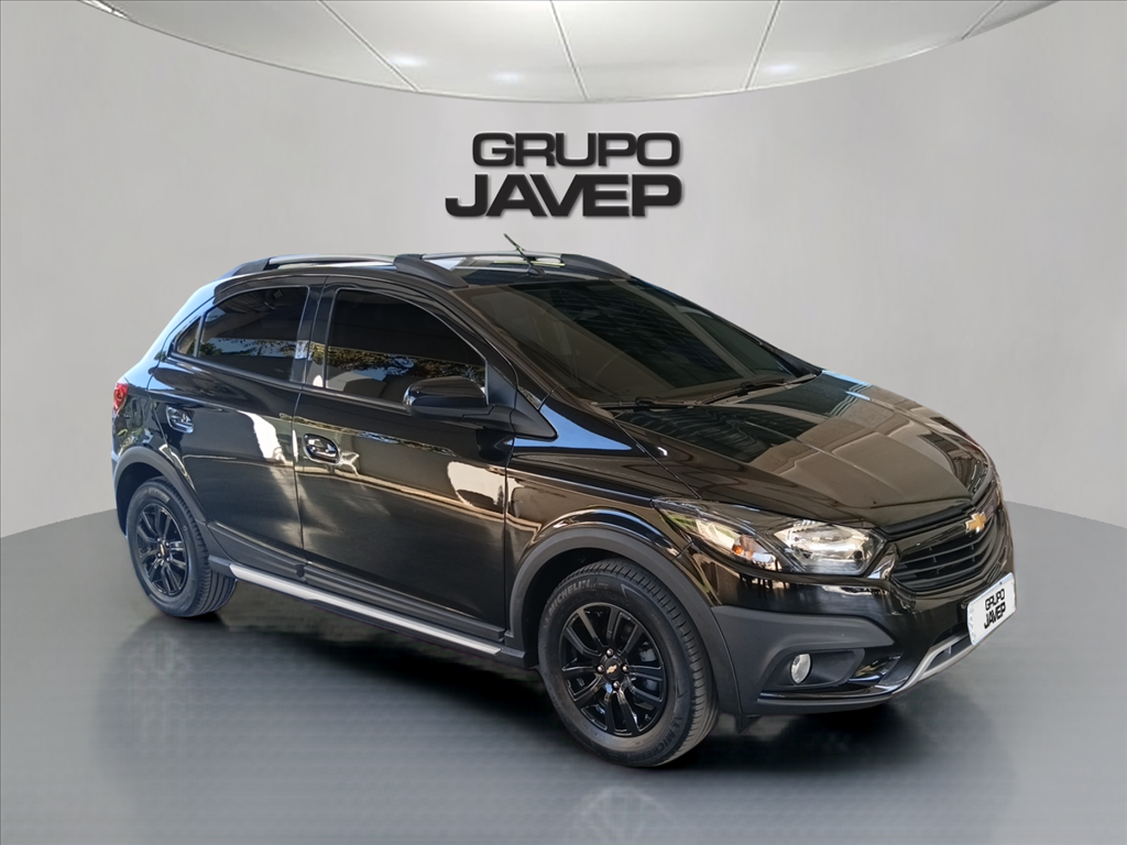 Chevrolet Onix 1.4 Mpfi Activ 8V Flex 4P Manual - foto 3