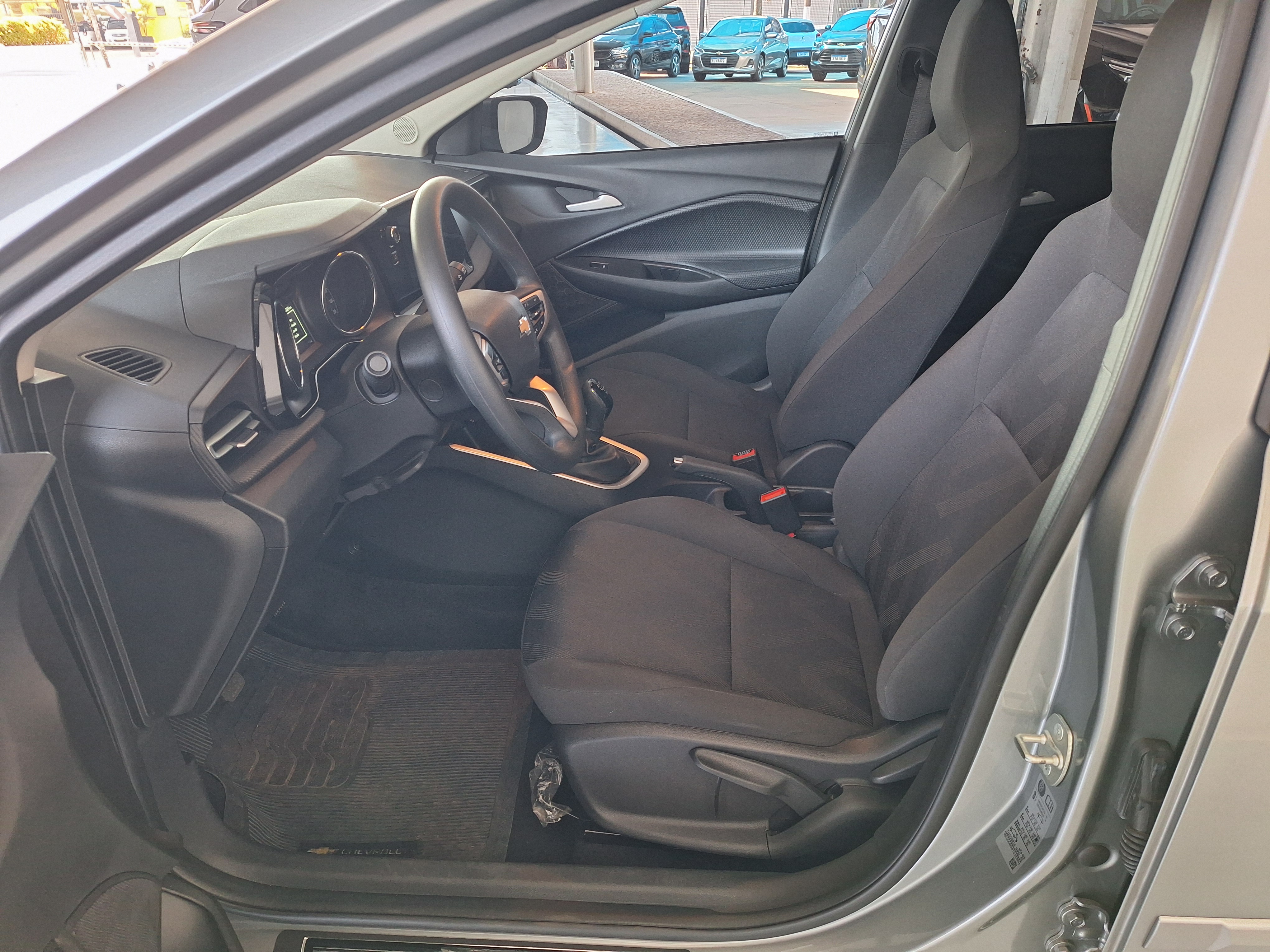 Chevrolet Onix 1.0 Flex Manual - foto 10