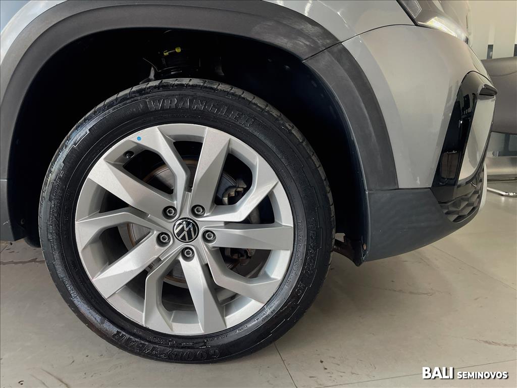 TAOS 1.4 250 TSI TOTAL FLEX COMFORTLINE AUTOMÁTICO8