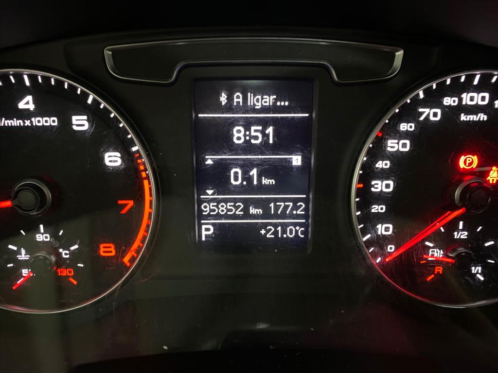 Q3 1.4 TFSI AMBIENTE GASOLINA 4P S TRONIC
