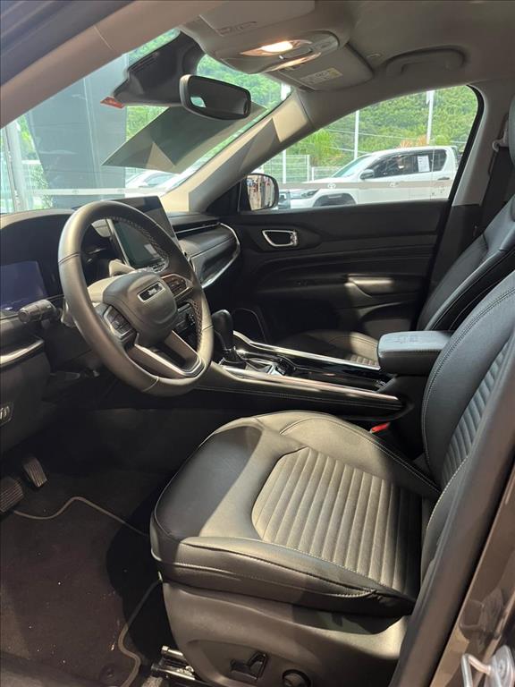 COMMANDER 1.3 T270 TURBO FLEX LONGITUDE AT68