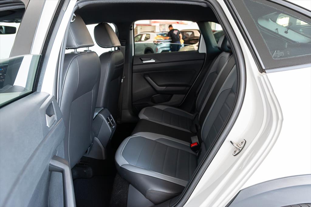 NIVUS 1.0 200 TSI TOTAL FLEX HIGHLINE AUTOMÁTICO13