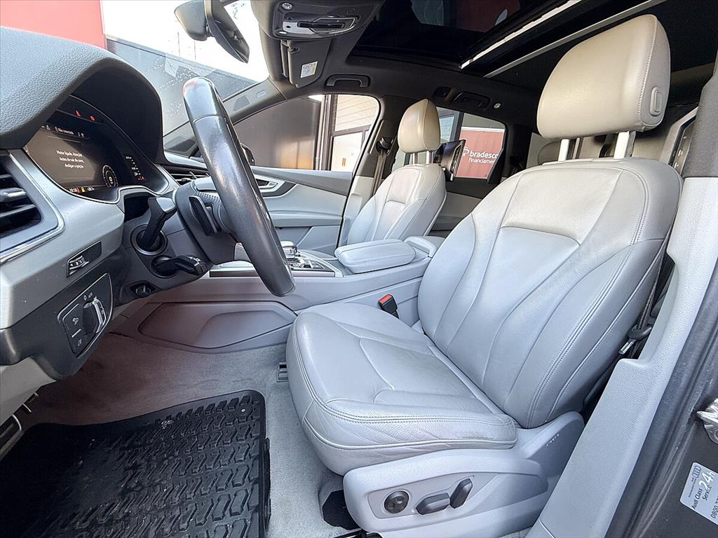 Audi Q7 - 3.0 TDI AMBITION V6 24V DIESEL 4P TIPTRONIC