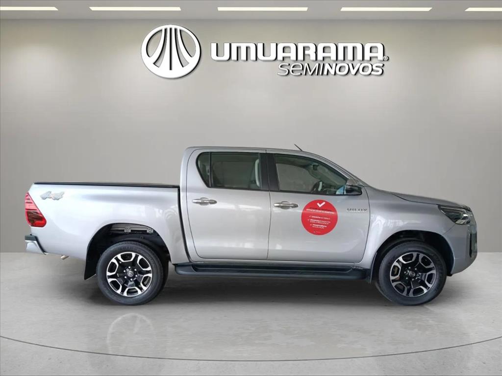 HILUX 2.8 D-4D TURBO DIESEL CD SRV 4X4 AUTOMÁTICO5