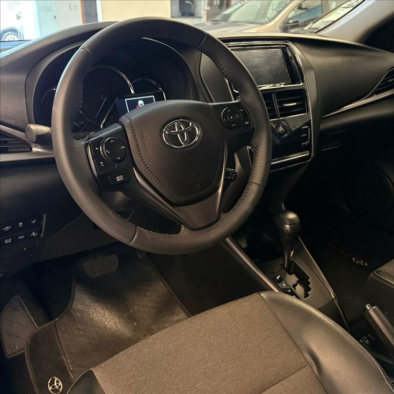YARIS 1.5 16V FLEX SEDAN XS CONNECT MULTIDRIVE7