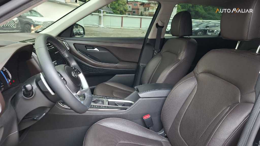 Hyundai-CRETA-1.0 TGDI FLEX PLATINUM AUTOMÁTICO