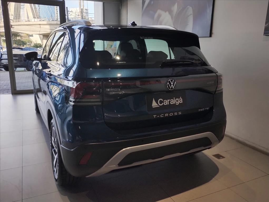 T-CROSS 1.4 250 TSI TOTAL FLEX HIGHLINE AUTOMÁTICO4