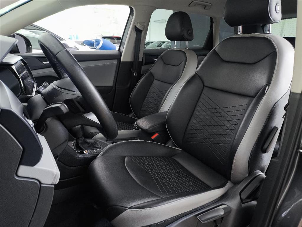 TAOS 1.4 250 TSI TOTAL FLEX COMFORTLINE AUTOMÁTICO11