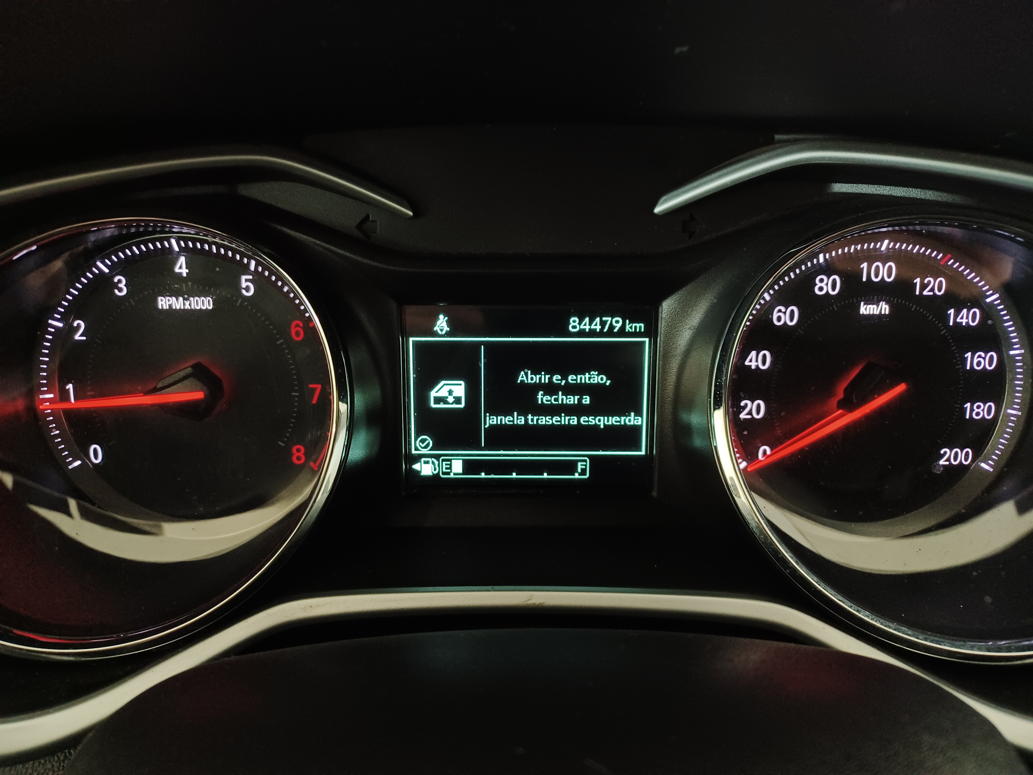 GM - Chevrolet-ONIX PLUS-1.0 TURBO FLEX LTZ MANUAL