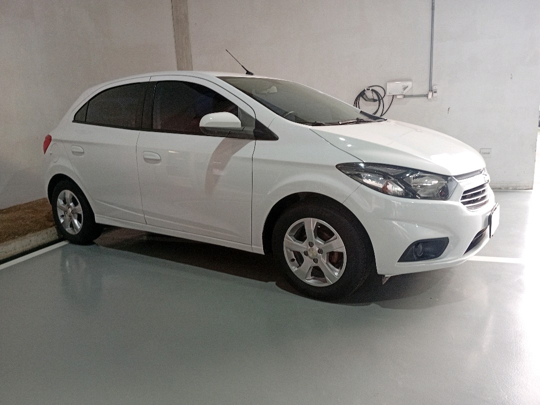 Chevrolet Onix 1.4 Mpfi LT 8V Flex 4P Automático - foto 3