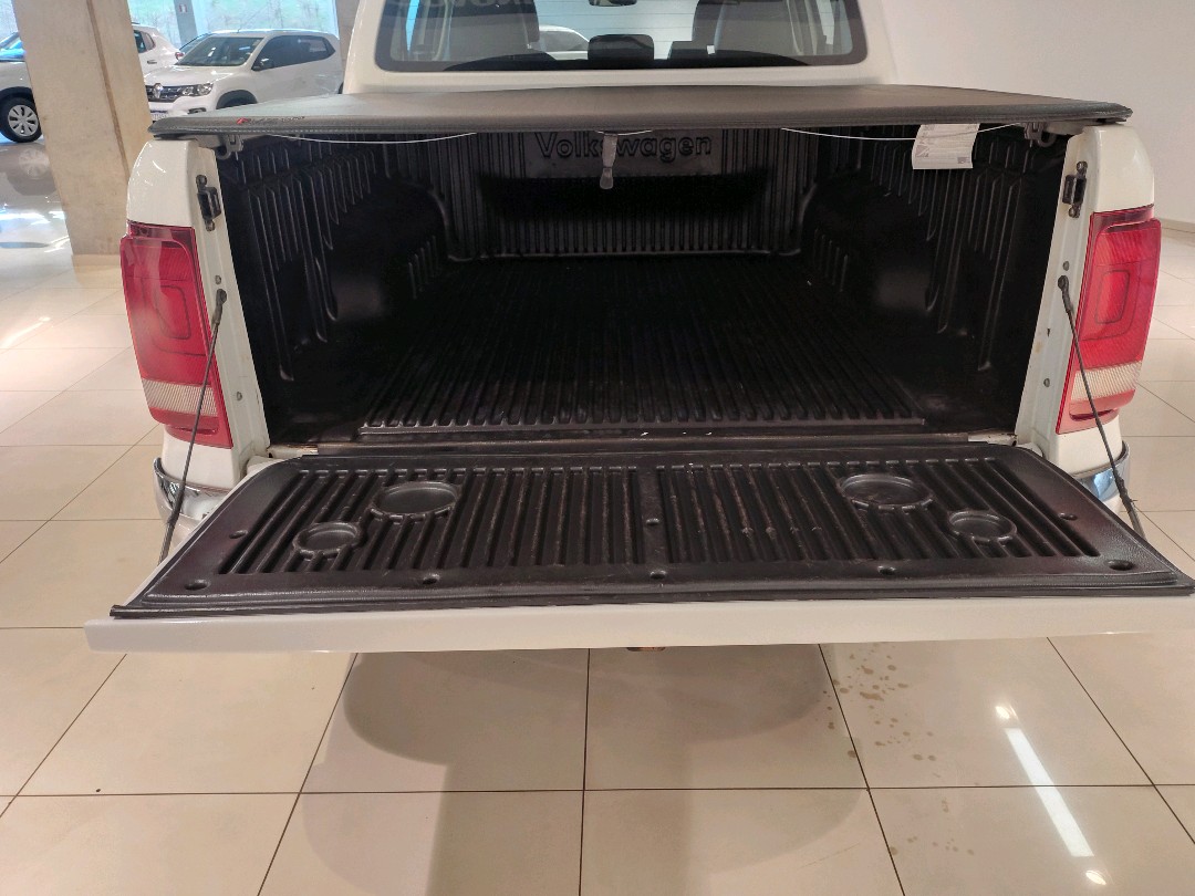 Volkswagen-AMAROK-3.0 V6 TDI DIESEL HIGHLINE CD 4MOTION AUTOMÁTICO