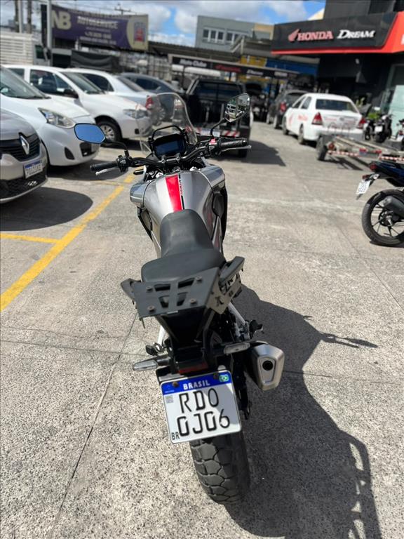HONDA CB foto 5