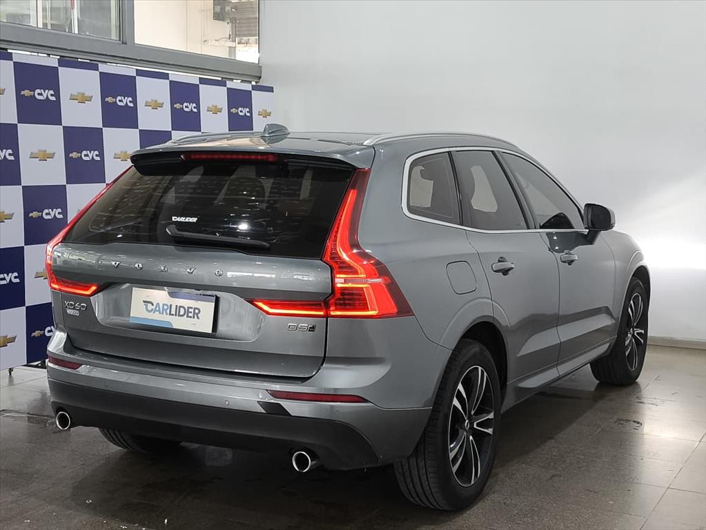 XC60 2.0 D5 DIESEL MOMENTUM AWD GEARTRONIC3