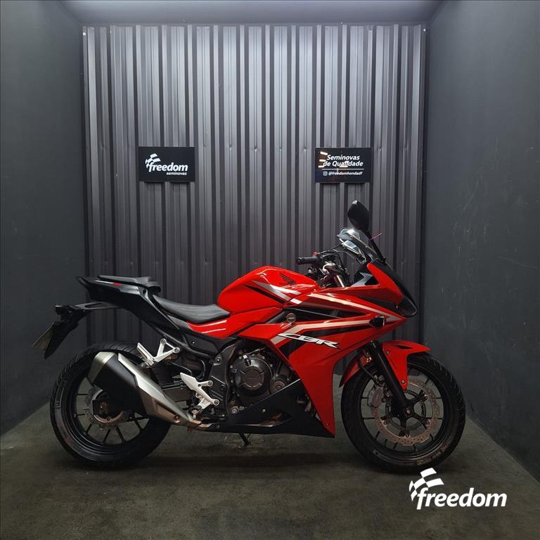 Moto HONDA do modelo CBR 500R ABS 2017/2018