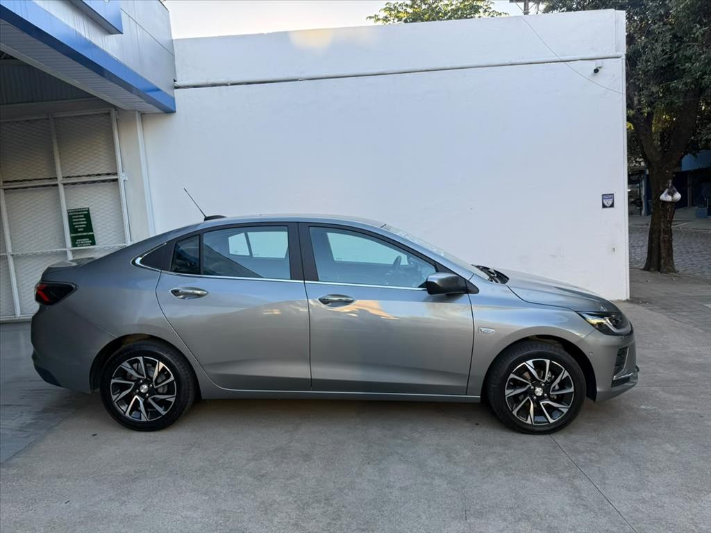 ONIX PLUS 1.0 TURBO FLEX PREMIER AUTOMÁTICO8