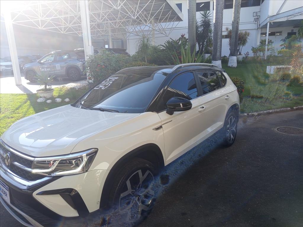 TAOS 1.4 250 TSI TOTAL FLEX HIGHLINE AUTOMÁTICO1