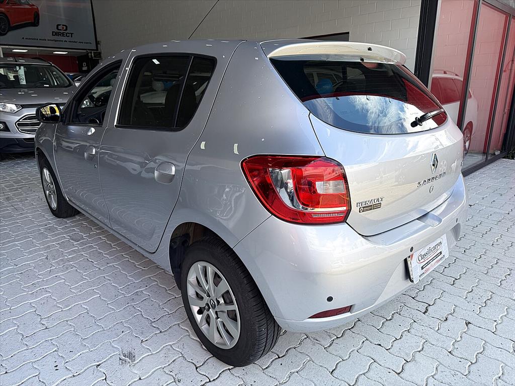 Renault Sandero - 1.6 16V SCE FLEX EXPRESSION MANUAL