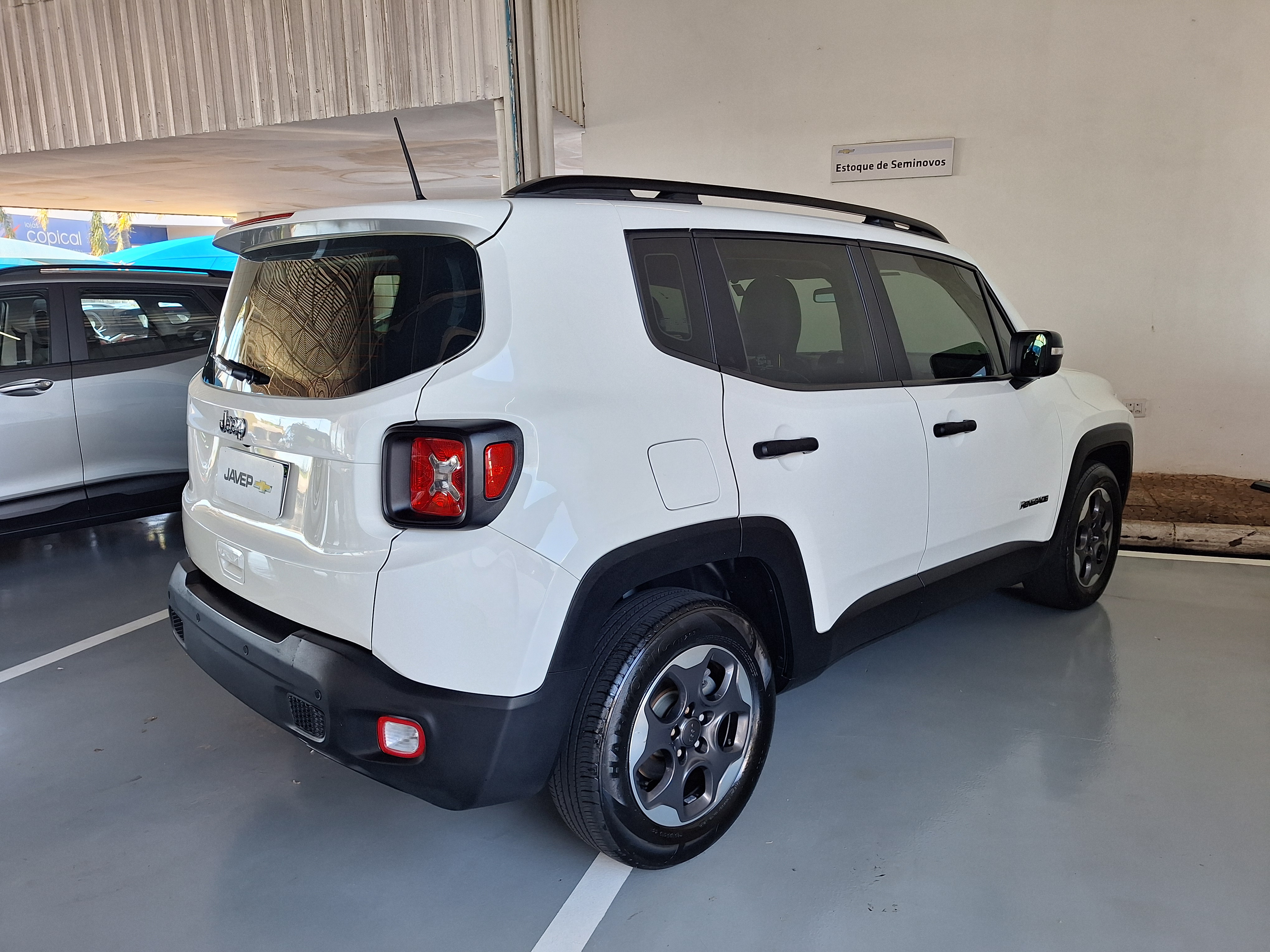 Jeep-RENEGADE-1.8 16V FLEX 4P AUTOMÁTICO