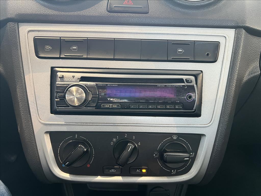 GOL 1.0 MI TRENDLINE 8V FLEX 4P MANUAL14