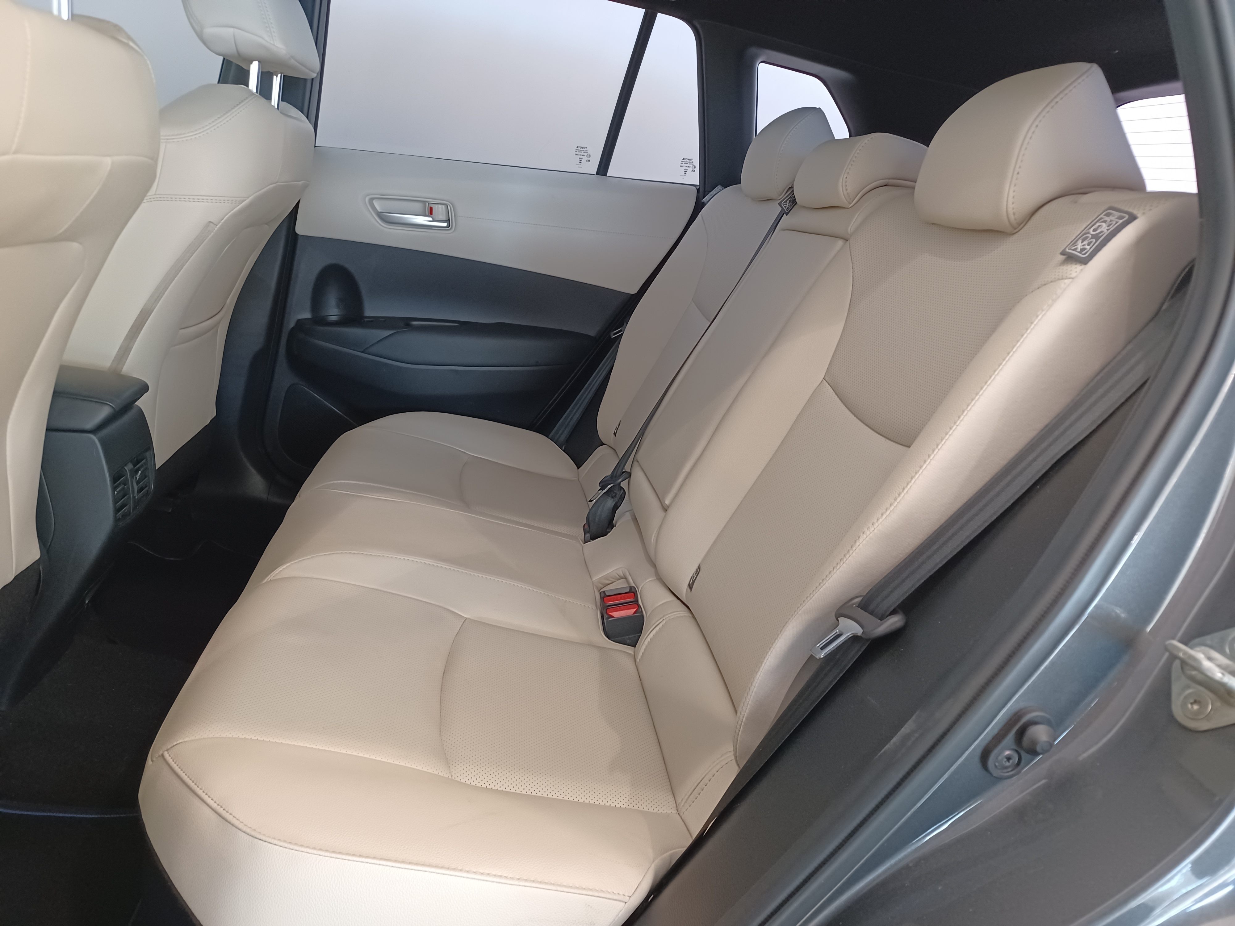 Toyota-COROLLA CROSS-1.8 VVT-I HYBRID FLEX XRX CVT